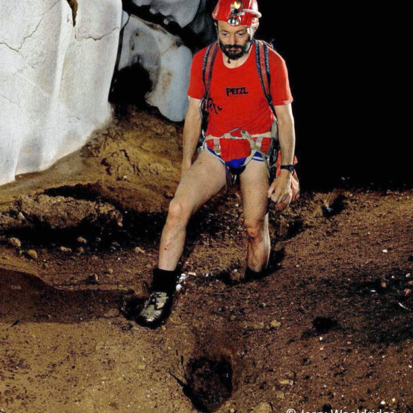 Mike in deep guano, Cobweb Cave, Mulu 1984 (Pic: Jerry Wooldridge)